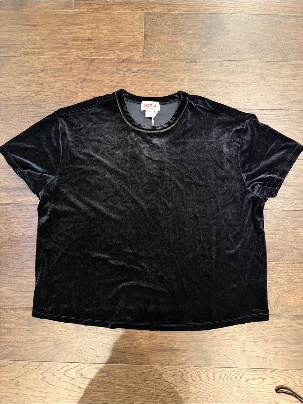 sofia by sofia vergara Black Velvet Short Sleeve Tee Size Large 12/14 - C58-013